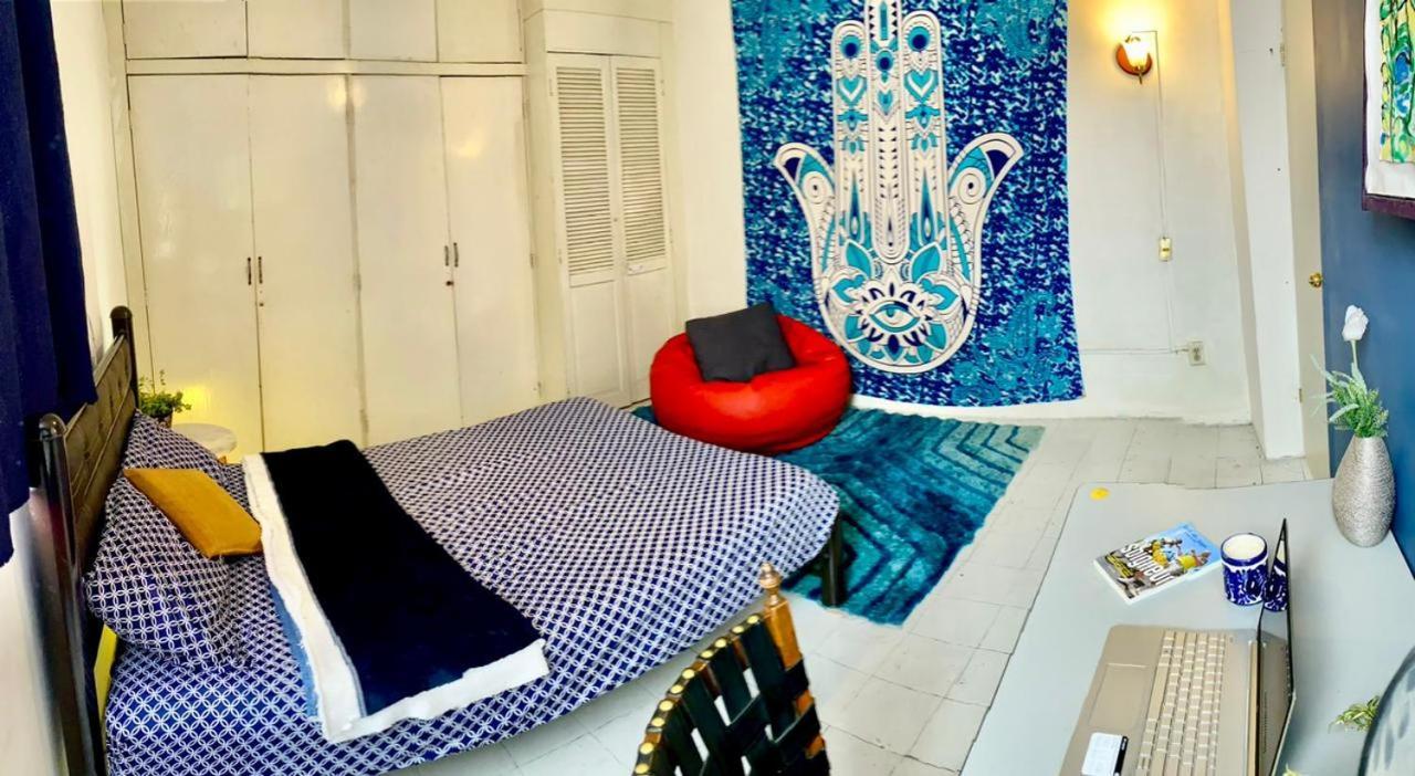 Free Spirit Hostel Гвадалахара Экстерьер фото
